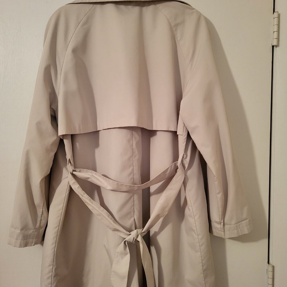 Ladies "Van Housen" Tan Lightweight Rain Coat (M)